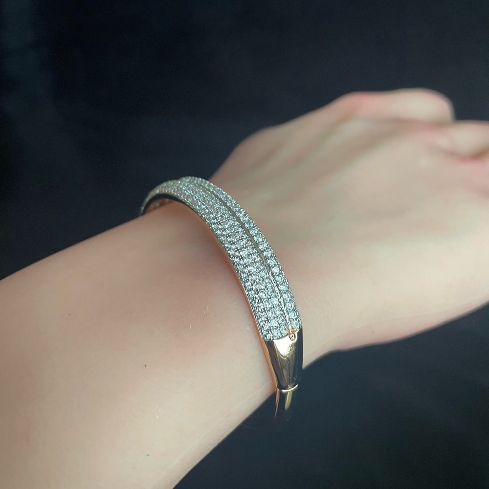 Bangle bracelet - Picture 2 of 10